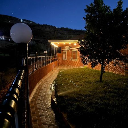 Scenic Lakeview House Near 5-Star Widian Hotel Bine el Ouidane Kültér fotó